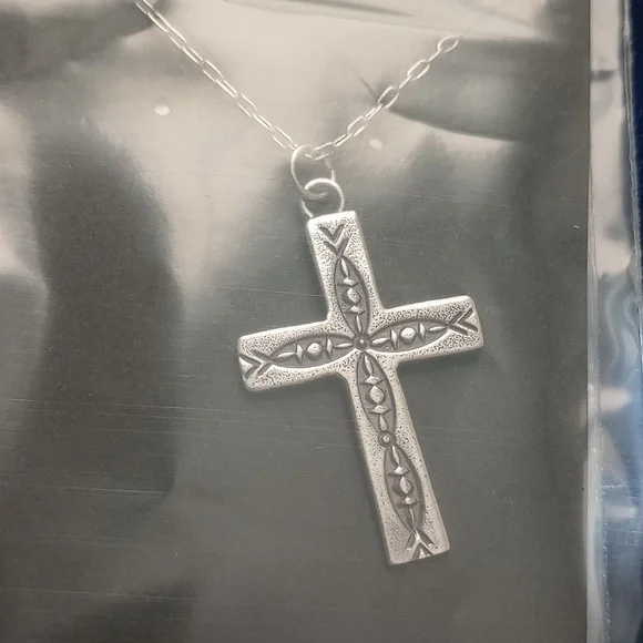 Sterling Silver Stamped Cross Pendant Necklace Signed - Picture 10 of 10